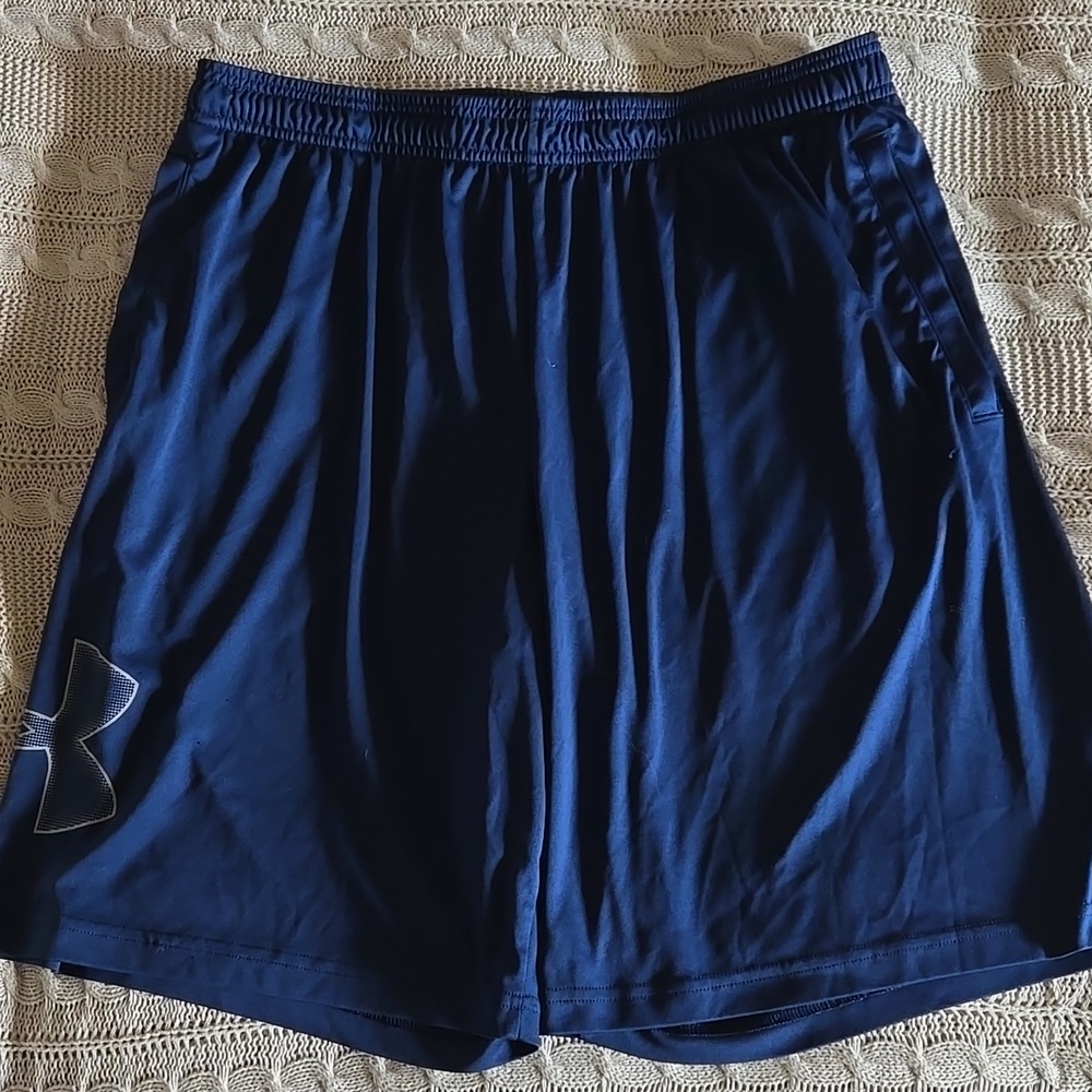Under Armour Men's Loose Fit Athletic Shorts - Lot of 3 - Picture 6 of 12